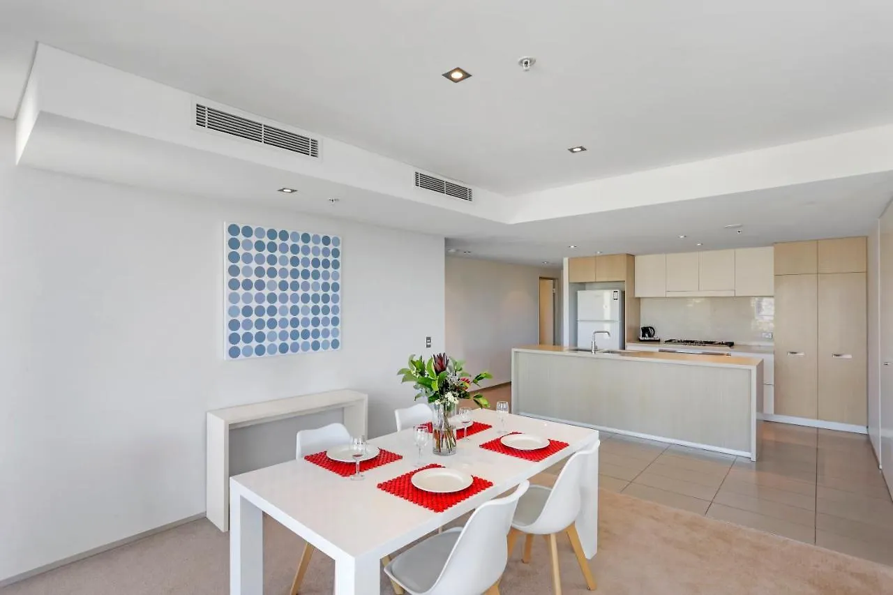 **** Aparthotel Ambience On Burleigh Beach Gold Coast Australia