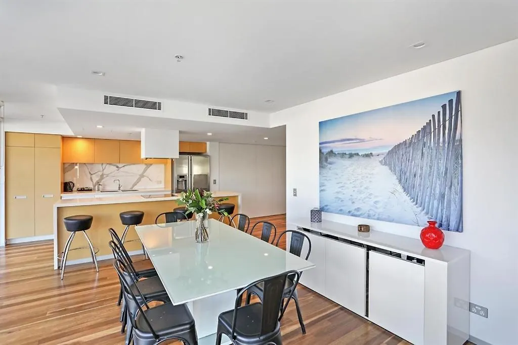 Aparthotel Ambience On Burleigh Beach Gold Coast