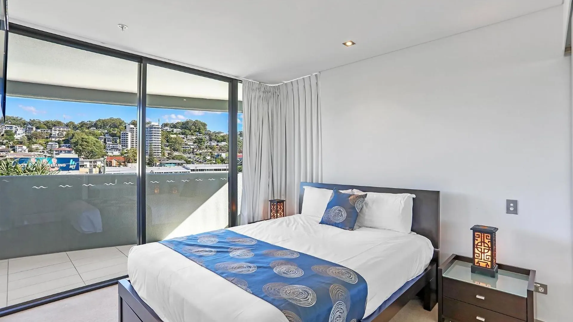 Ambience On Burleigh Beach Gold Coast Australia